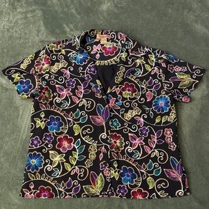 Notations Floral Funky Vintage top